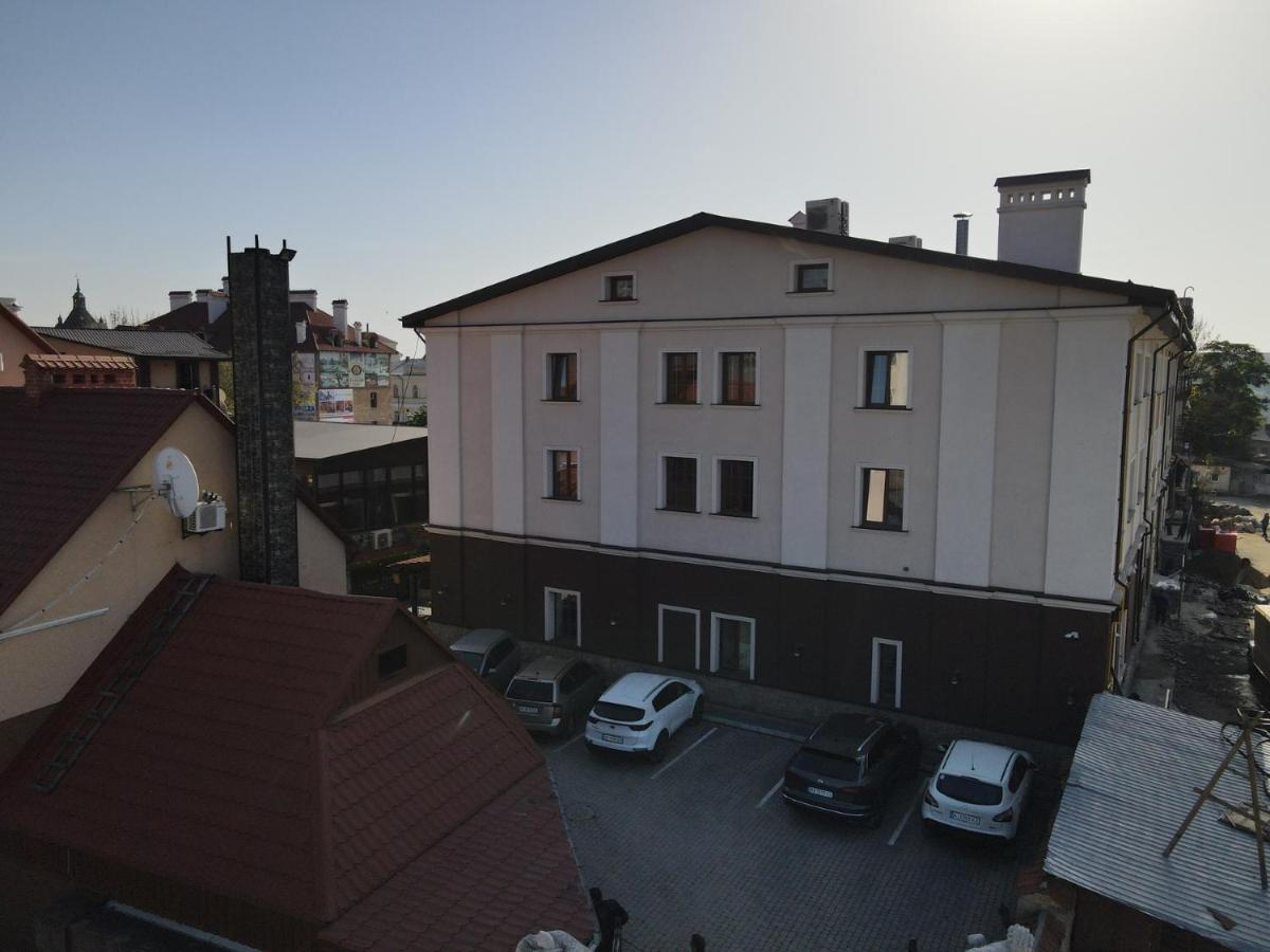 Taras Bulba Ξενοδοχείο Kamianets-Podilskyi Εξωτερικό φωτογραφία